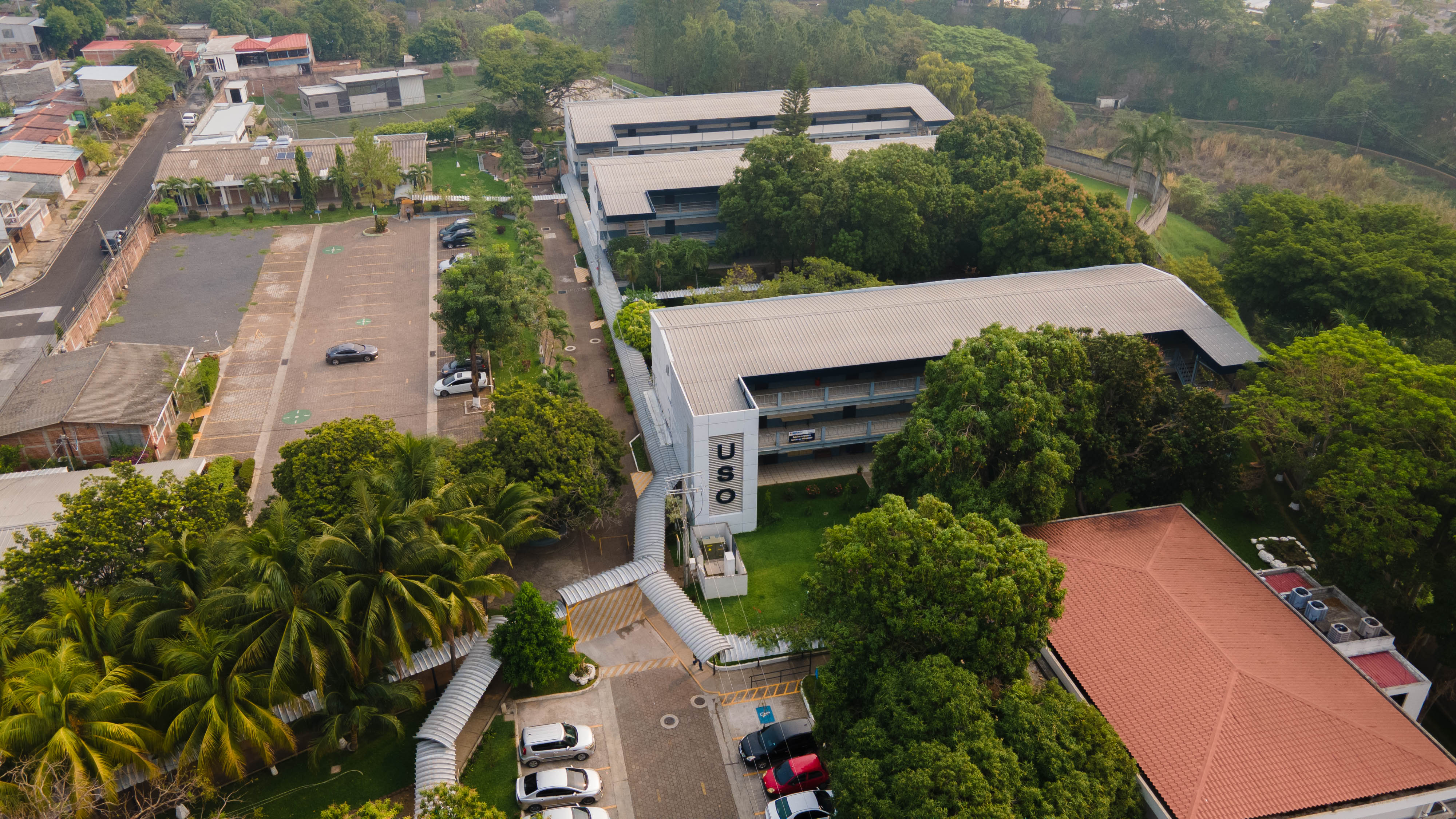 Campus 11